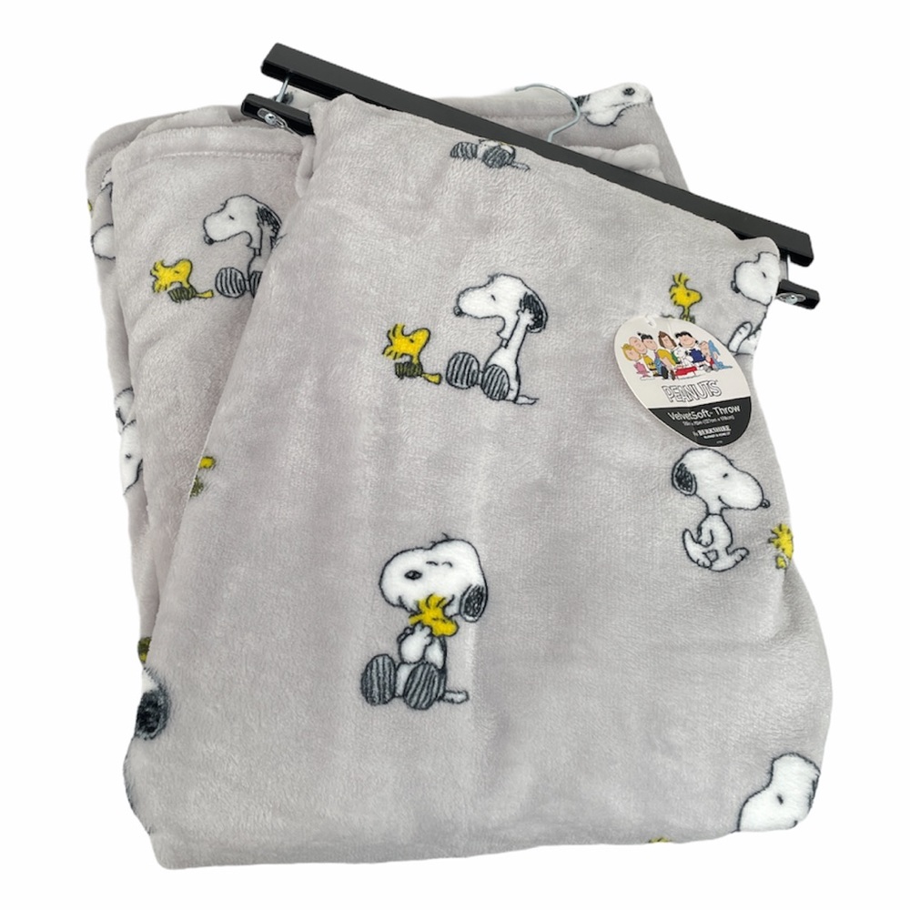 Peanuts Snoopy and Woodstock Throw Blanket, Gray, 50x70